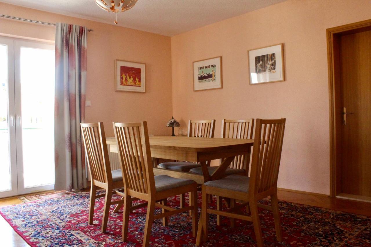 Apartment Udovicic Трогір Екстер'єр фото